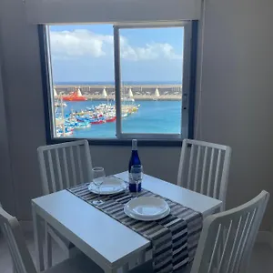 https://baha-tres.in-canary-islands.com